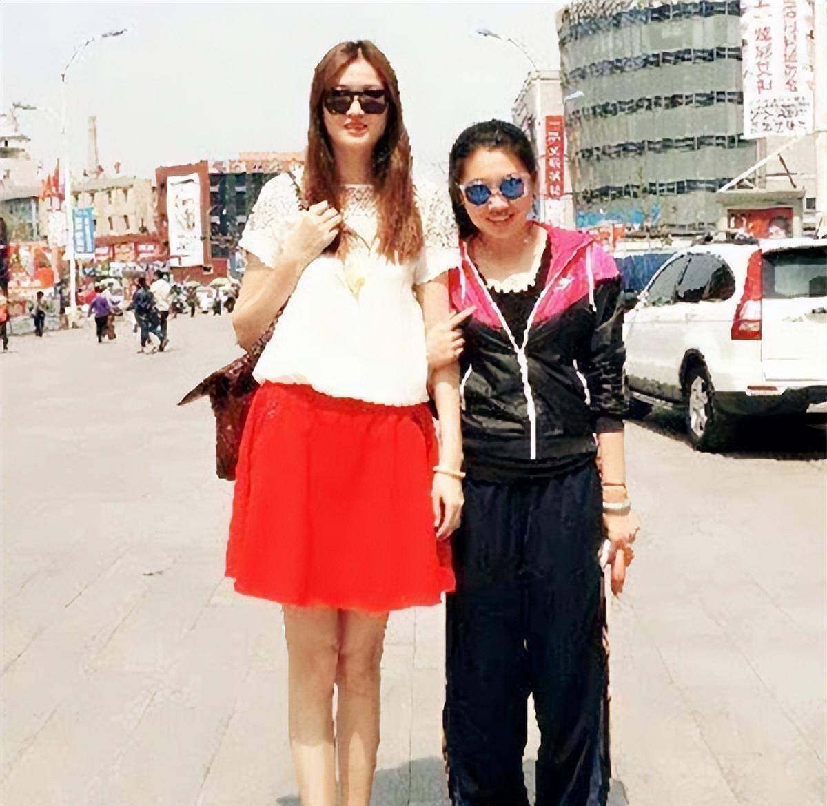 97米媳妇,公婆为其拆门,二人婚后过得如何_梁天云_王金宝_工作