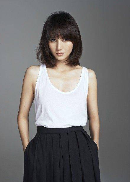 娱乐圈这些平胸女星,个个都是实力派!_美女_国际_演技