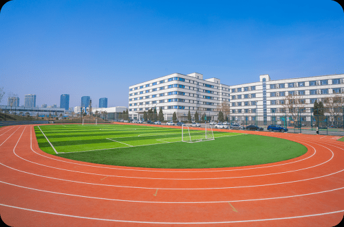 原名"交通部烟台水运技工学校",坐落于沿海开放魅力城市—烟台市中心