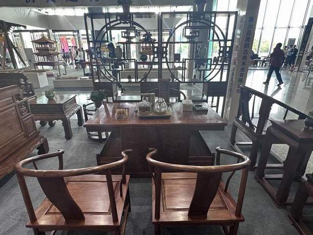 襄汾县唐韵"晋作古典家具"吸睛无数_专业_文化_工艺