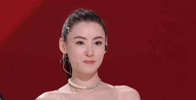 张柏芝再次翻红,凭借自身努力惊艳着别人_儿子_女人_时刻