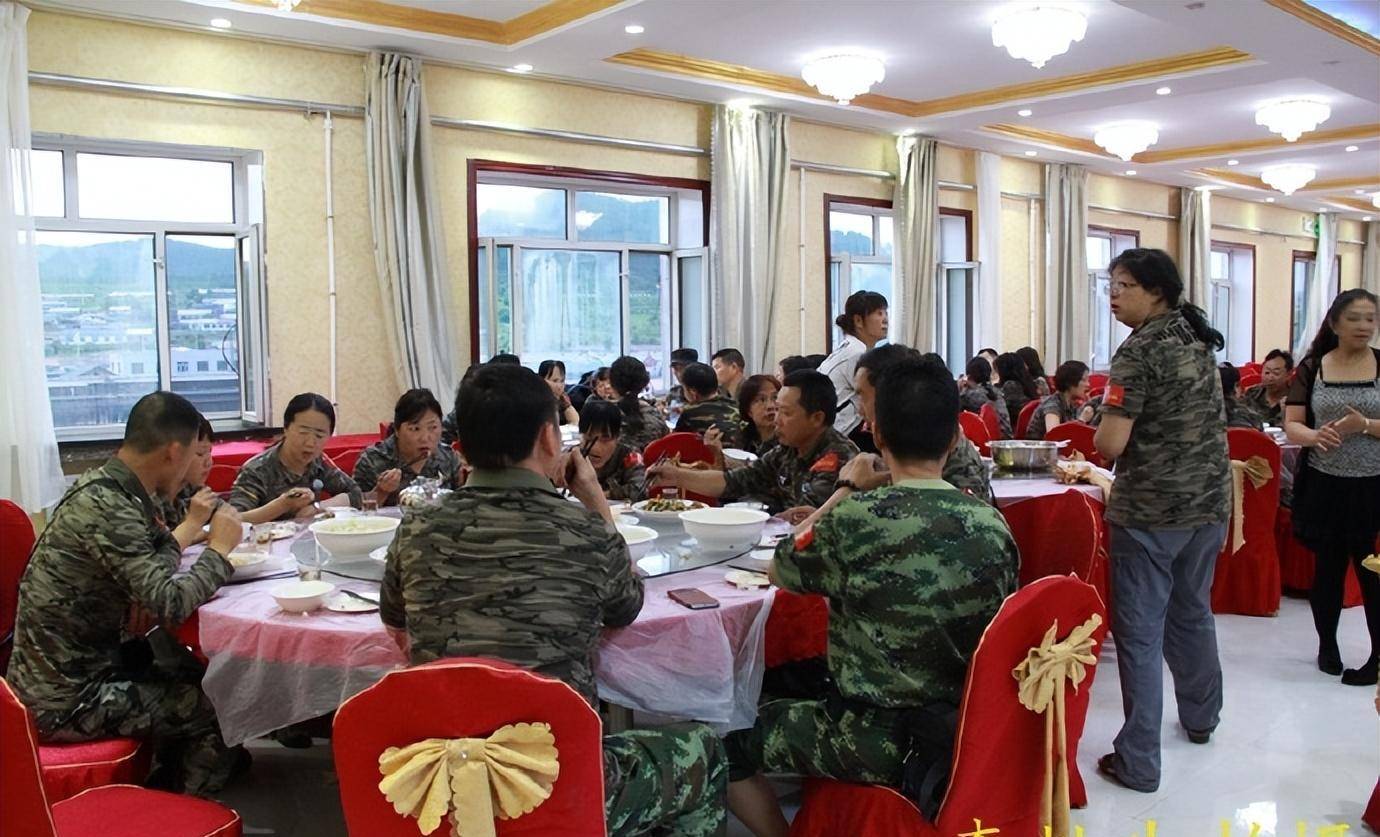 黑龙江呼玛县三合村游水游记之七迷彩部落战友_塔河_吴八老_中苏