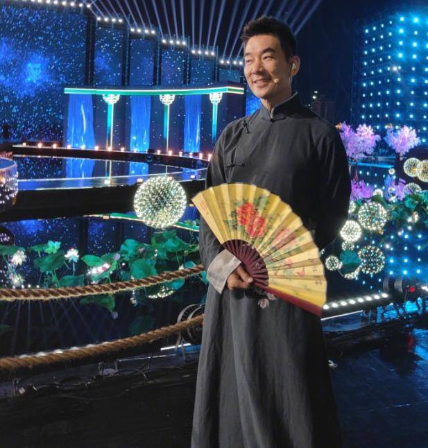 任贤齐罕见分享自己的近况,健身效果显著终于瘦回去了_照片_长衫_歌曲