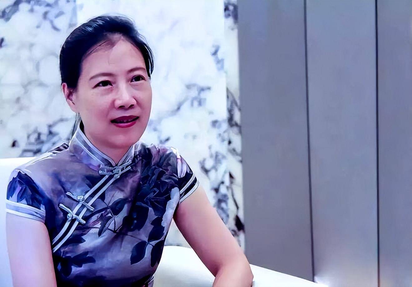 财经大v叶檀病中最最后悔的事儿,就是年轻时没能给自己生个娃_丁克