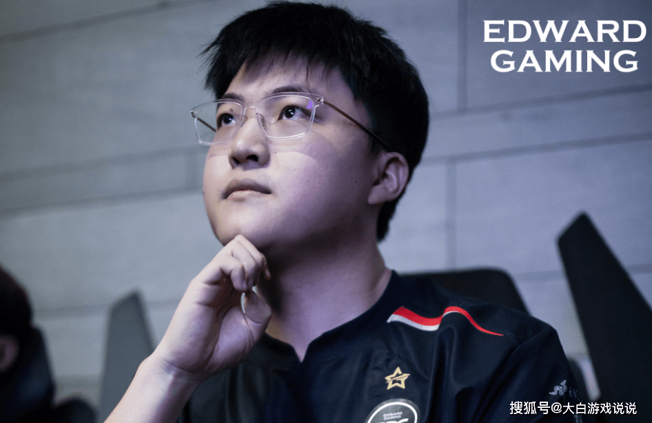 edg公布对rng赛前海报:剑指王座,一触即发,uzi面对老东家_比赛_位置