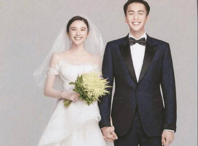 张若昀唐艺昕婚礼伴娘伴郎团,宋茜第一次,他却是老熟人_时候_关系