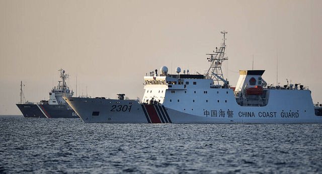 我海警定期巡逻南海后,东盟被迫更改军演计划,决定避开争议海域_中方