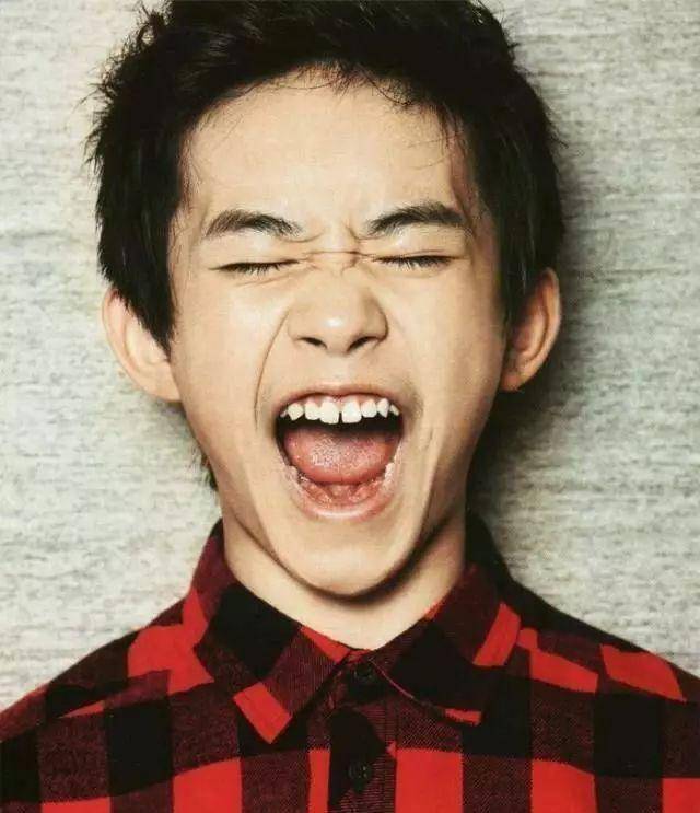 周杰伦,毛不易,钟汉良,王大治都有一个共同点:牙缝太宽了!