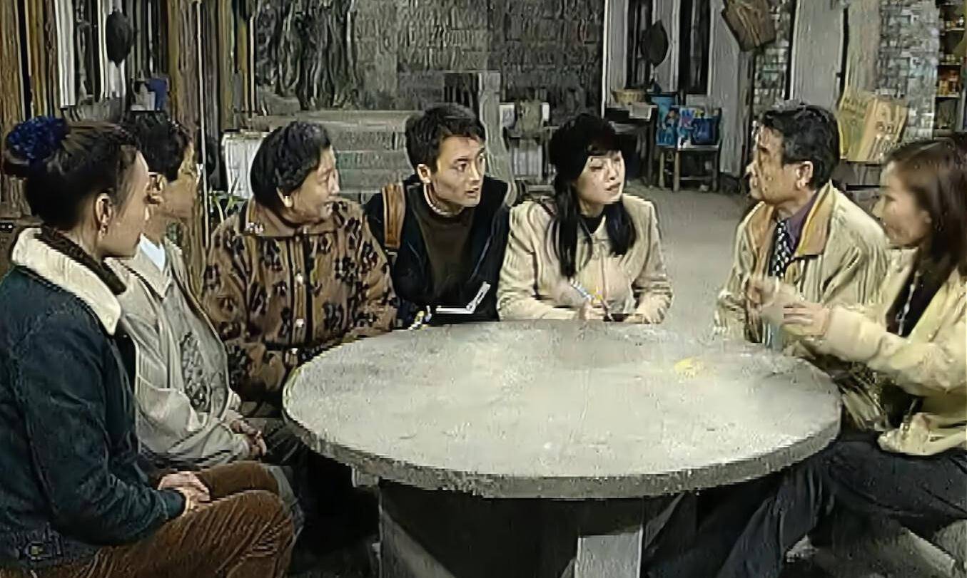 重庆嘉陵巷的《街坊邻居》,方言剧经典,还和《山城棒棒军》联动