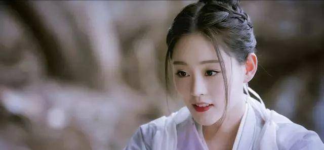 说《画心师》是祝绪丹的完美古装秀,自然是不能错过各种颜色,她在剧中