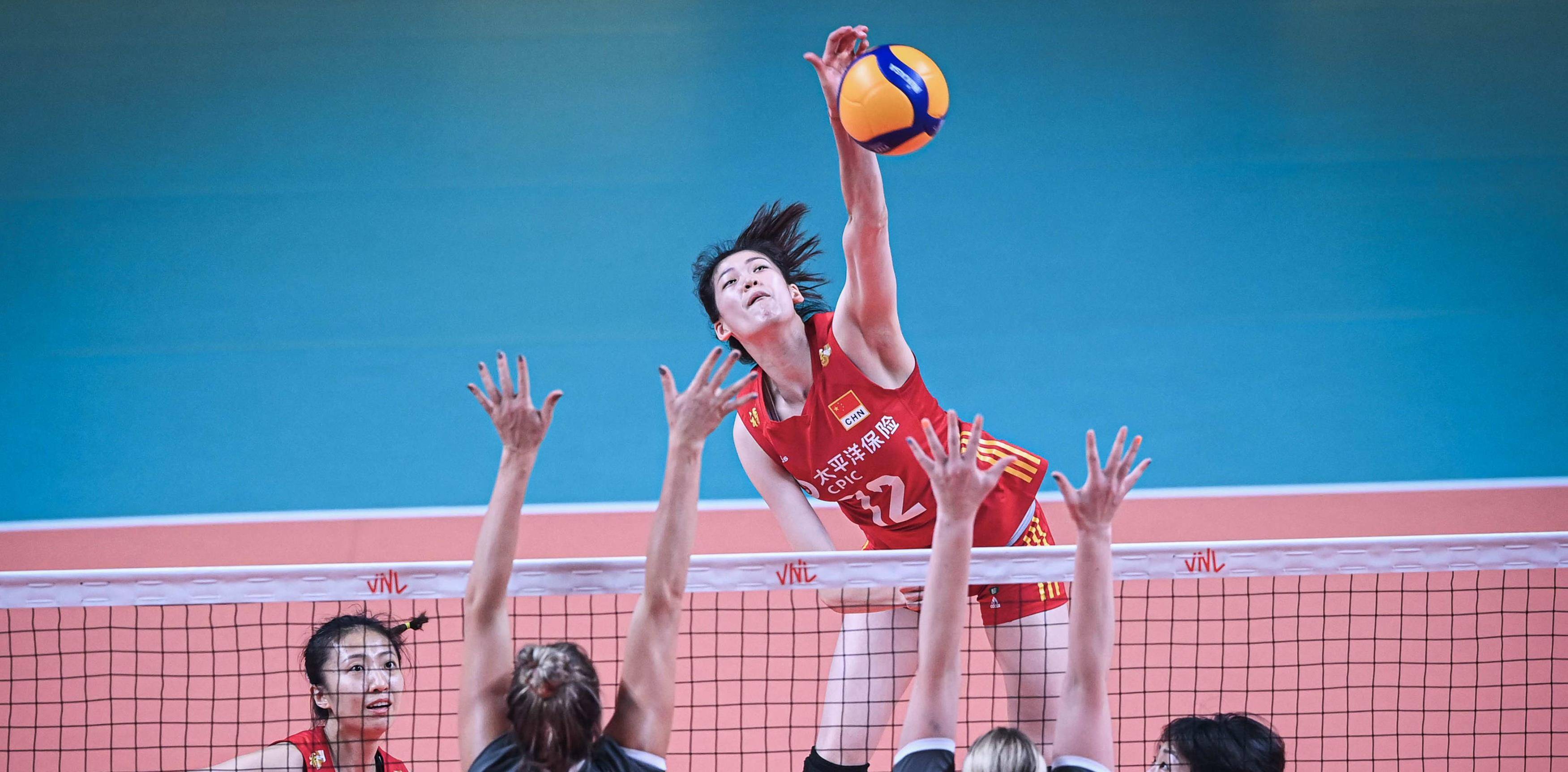 8km/h,中国女排新任女王_李盈_排球_的能力