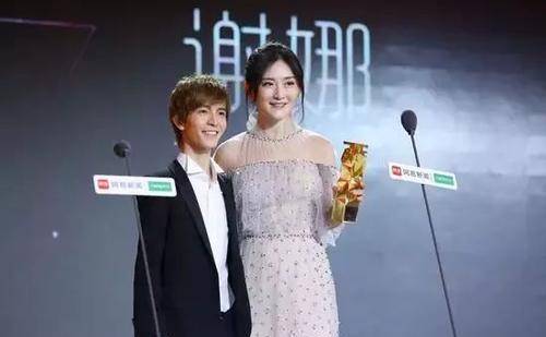 网友:向撒贝宁学习_康辉_节目_何炅