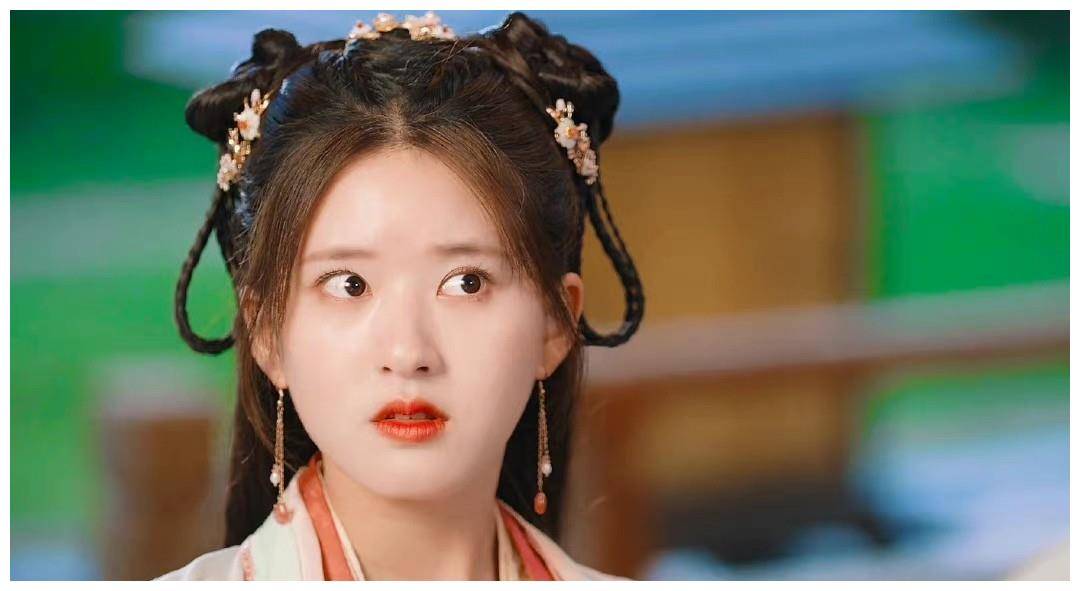 61岁周星驰拍《少林女足》:杨紫赵露思白鹿毛遂自荐,角逐喜剧圈_电影