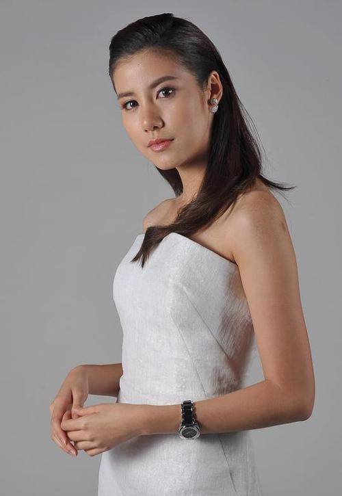 泰国人气明星pooklook和mike晚宴甜蜜同框,是恋爱了吗?