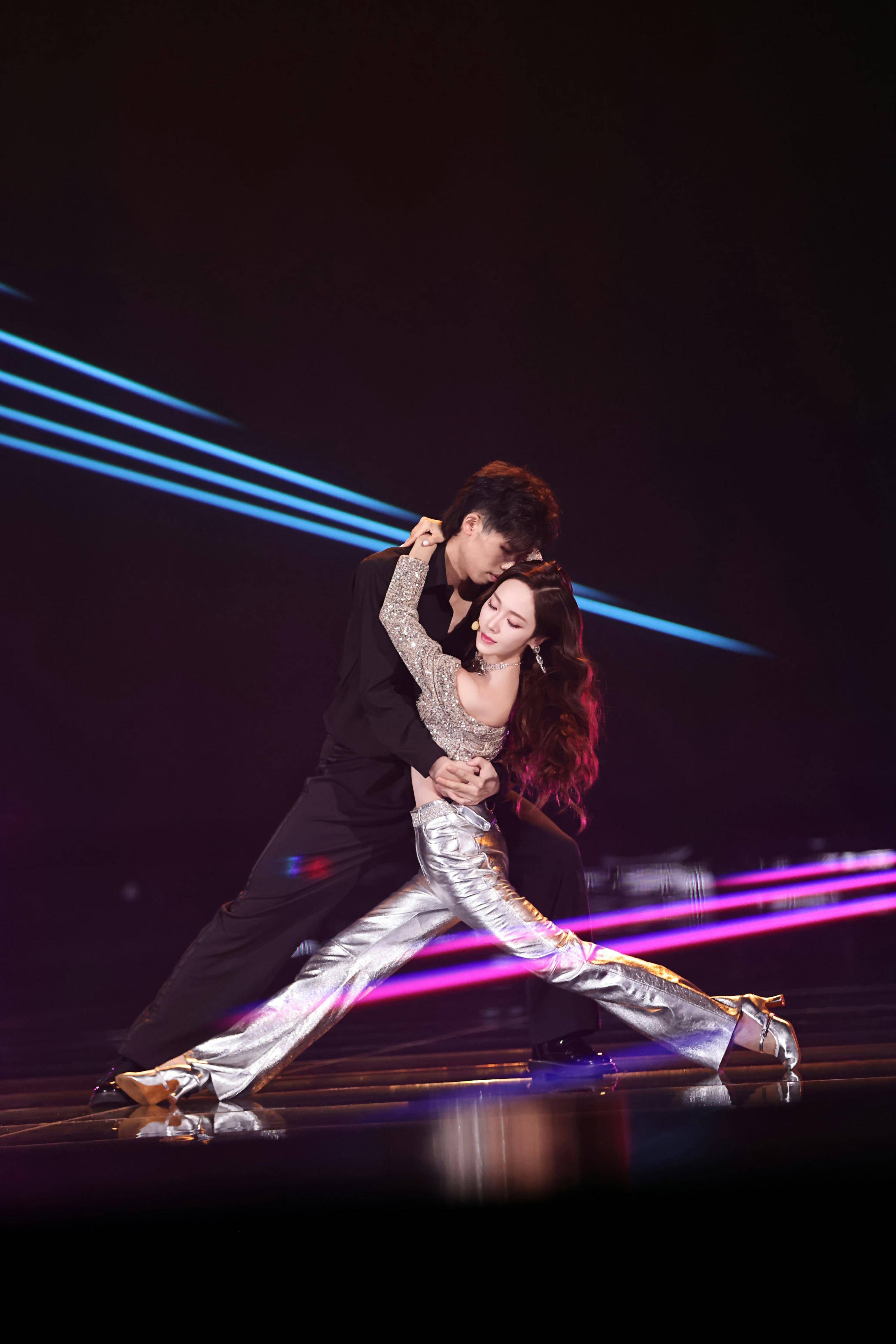 朱珠_郑秀妍_show