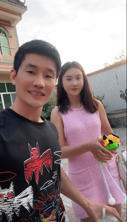 谢孟伟:我身价千万,嘎家军无数,对得起"嘎子"这个称号_网友_时间_妻子