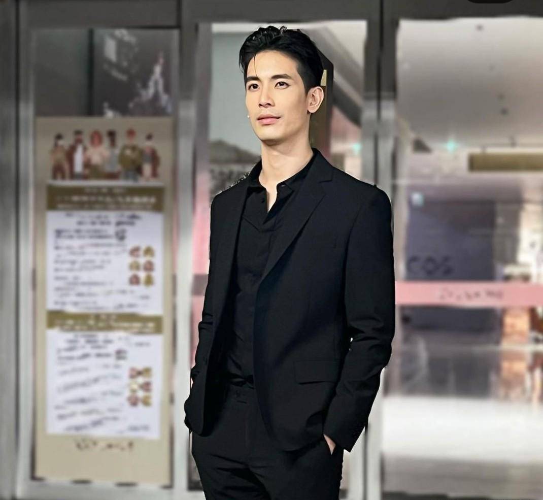 泰星son:我正在跟圈外女友交谈,有她在我身边,我会更有信心_关系_vill