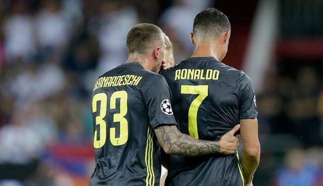 c罗红牌冤不冤?