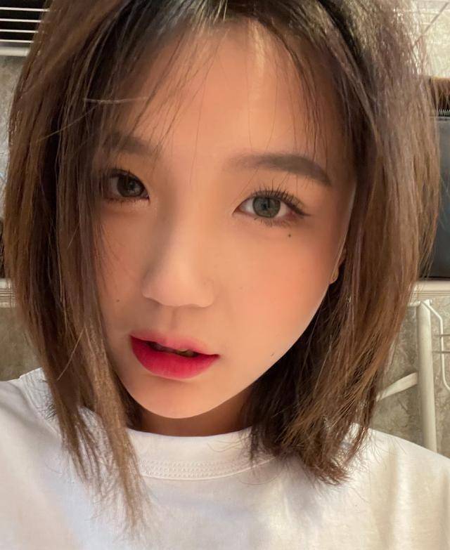 snh48郭爽上演花式自爆,称恋爱是为了调整状态,后援会当场解散_作品