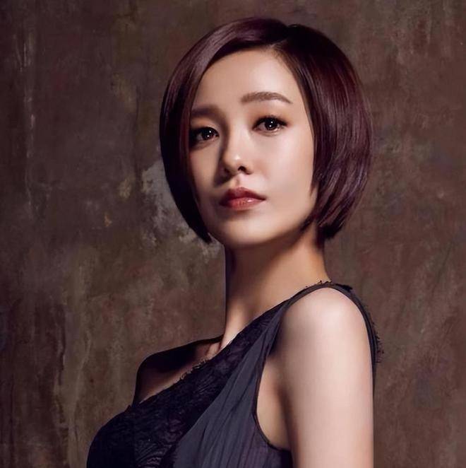 "元气少女"郭采洁:遇见彩花门,被顾里克制,今天终于活出了自己_陈意涵