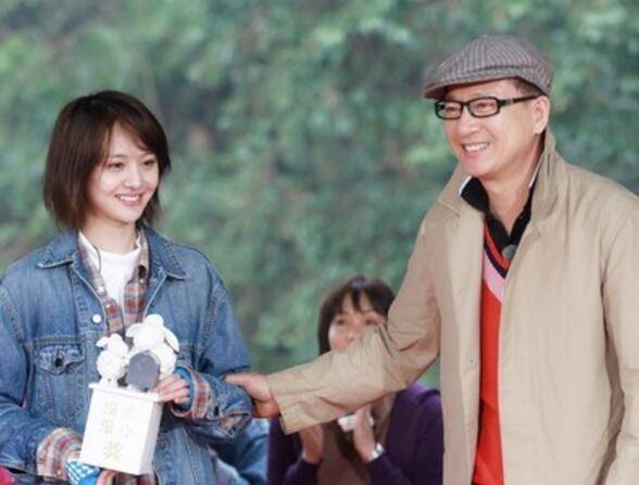 prada代言人魔咒?顶流哥哥蔡徐坤,原来被妈妈坑了_吴亦凡_女士_女方