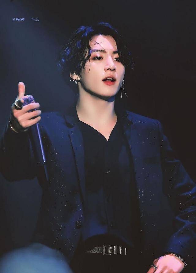 d社再度要求为bts免兵役,吐槽此前被免兵役的艺人,没有bts优秀_韩流