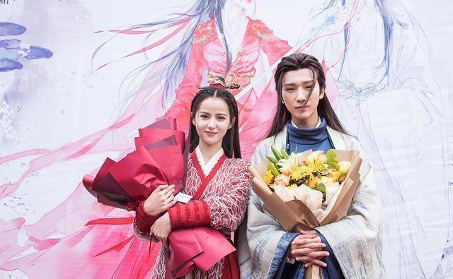 未退,又一部武侠甜宠剧来袭,光看剧照就被甜到了_网友_收获_赵丽颖