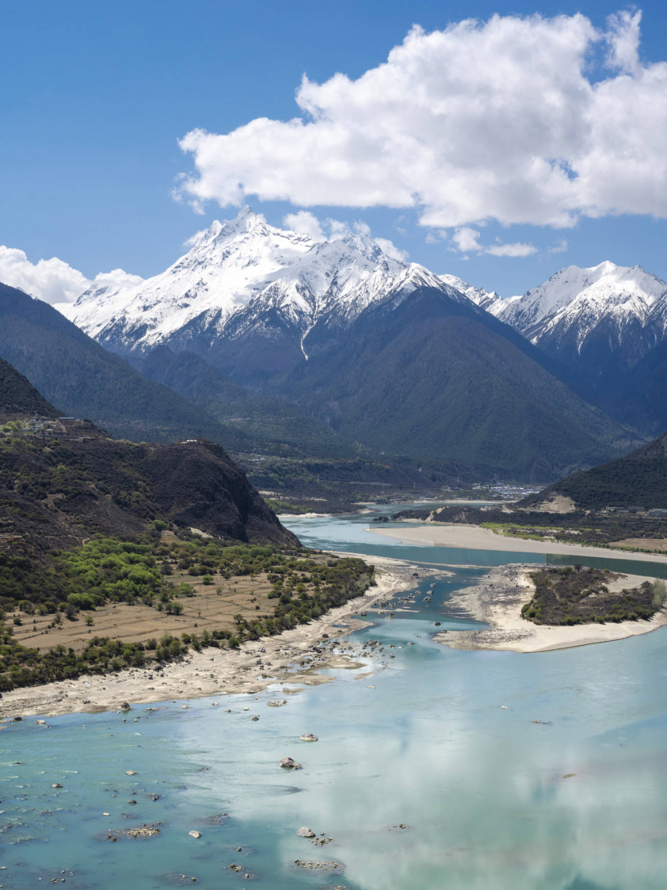 谢江,罗磊,刘韬 索松村_南迦巴瓦_峡谷_富士山
