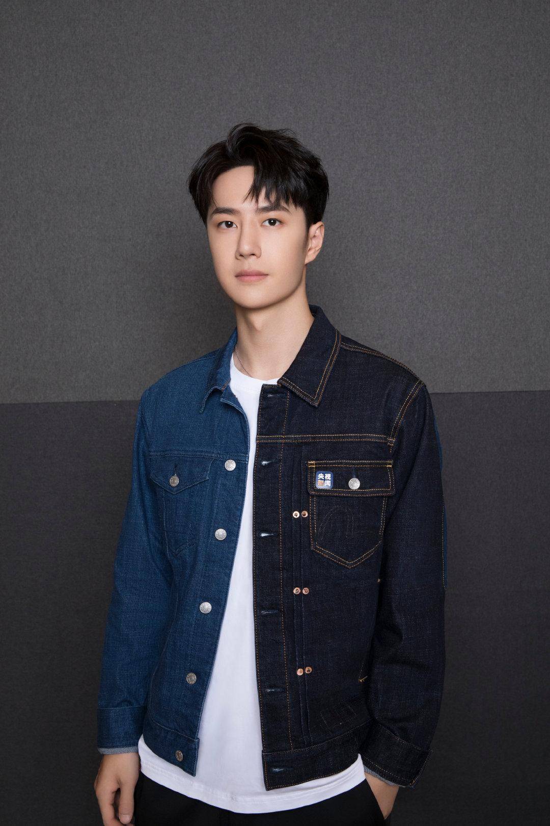 王一博驾临香港,官宣图继续炸裂_轰动_湾区_留言