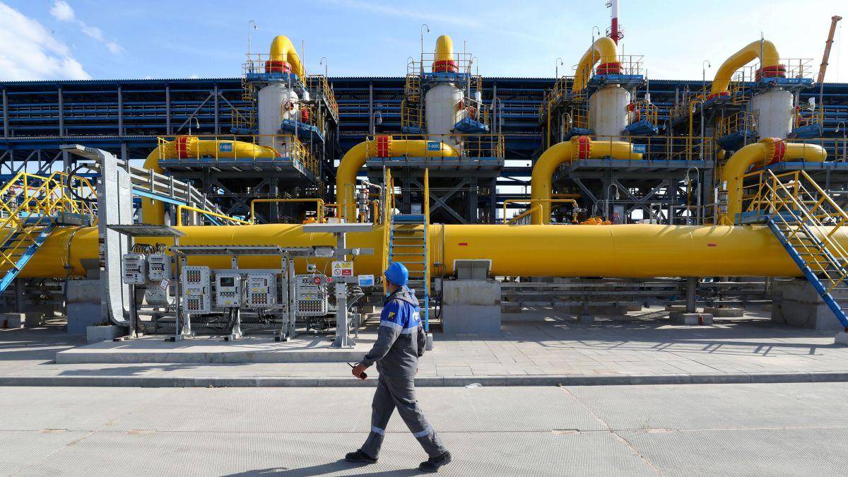 乌克兰放大招,不允许俄天然气过境,美国恐反手给泽连斯基个重击