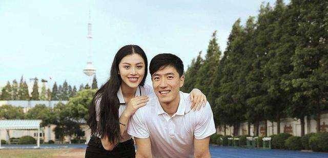 愛情並沒有持續太長時間,後來劉翔選擇了離婚,他又娶了自己的師妹吳莎