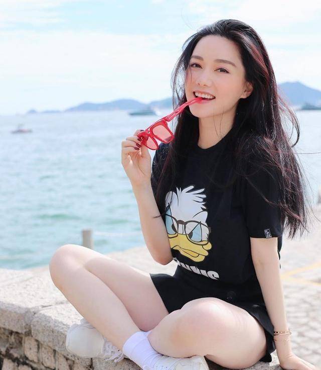 花旦汤洛雯(靓汤)跟当家小生马国明自公布恋情以来爱得甜蜜,众所周知