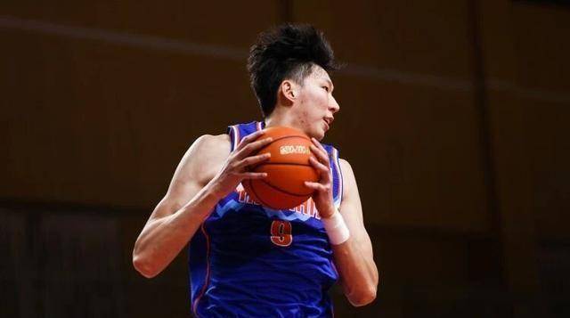 2%,周琦是怎么做到的?真因为增重?别洗白了_赛季_训练_新疆