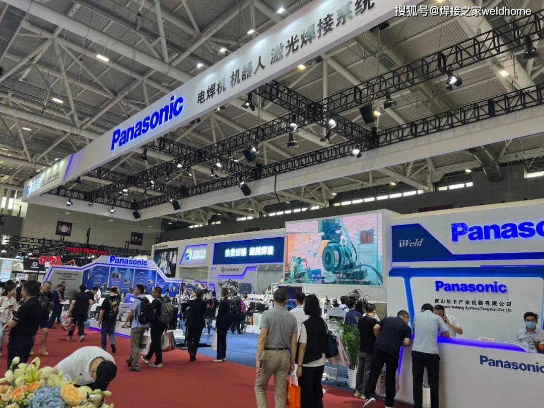 组图来自《光影之约》活动观众投稿78展会第一天,北京·埃森展14,15