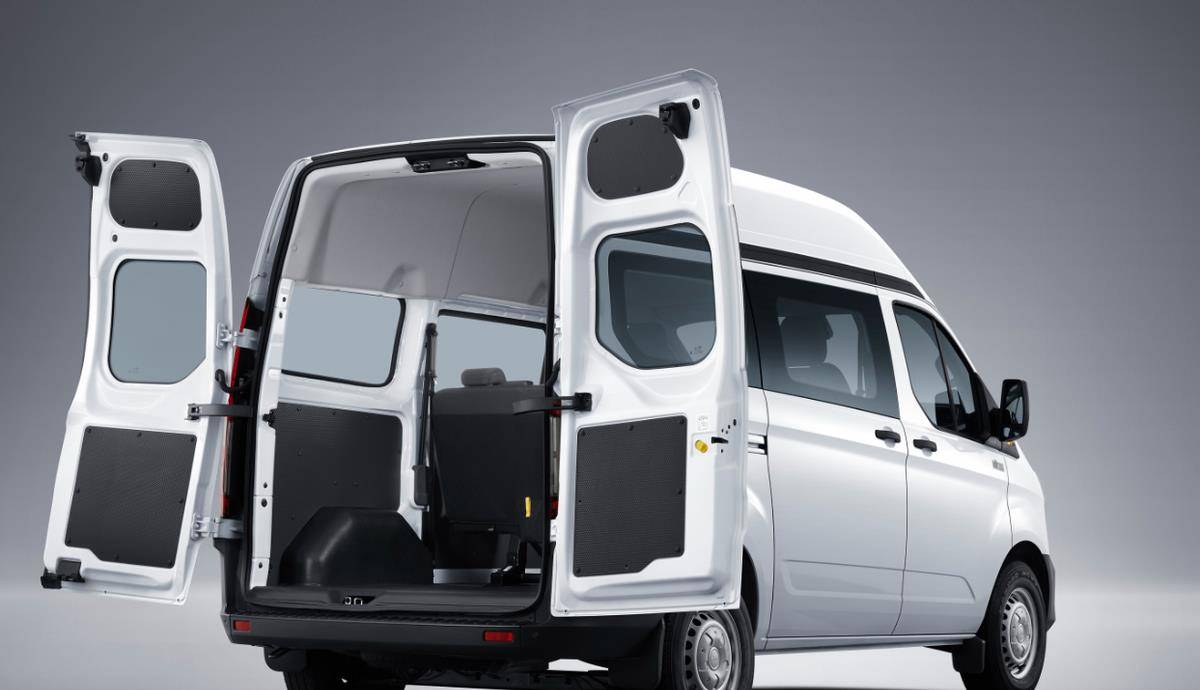 将于年内上市,整车造型时尚,江铃福特全顺v363官图发布_搜狐汽车_搜狐