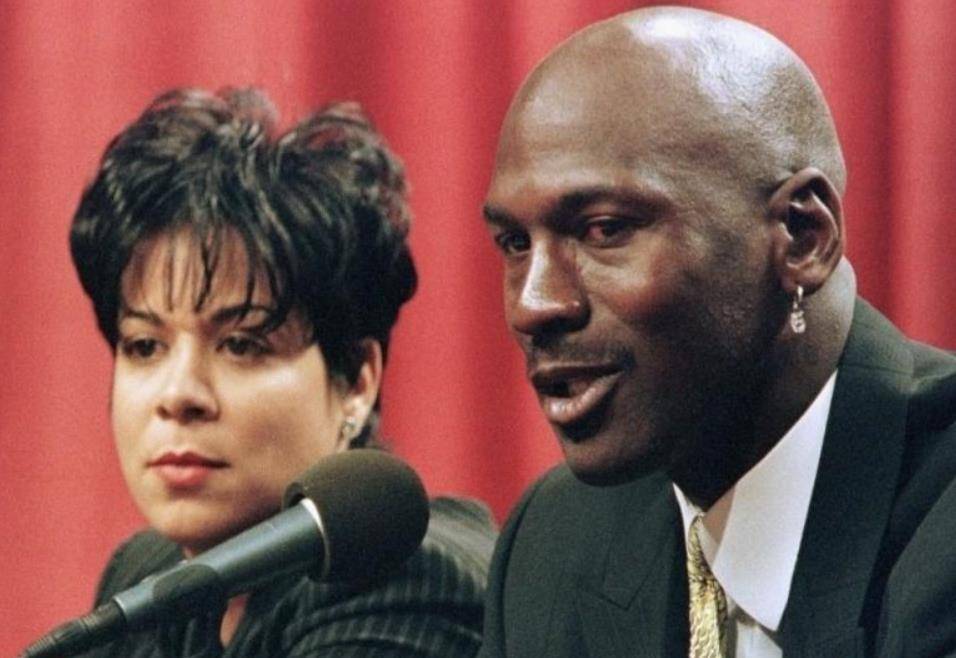 胡安妮塔为此聘请律师要求乔丹履行责任,双方谈判了一年半,乔丹考量了