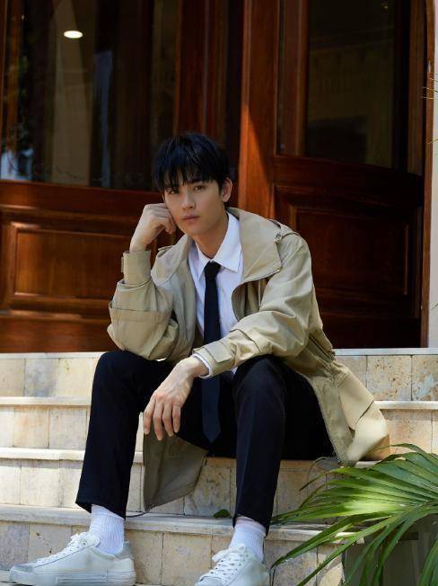 黄俊捷前女友再次为对方新剧做宣传,丝毫不避嫌,正式复合了?