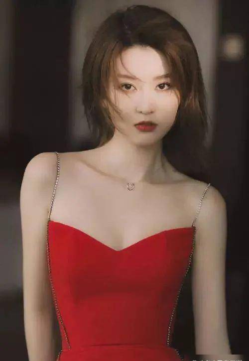 乔欣:我敢说你敢播吗?_娱乐业_程序组_男性