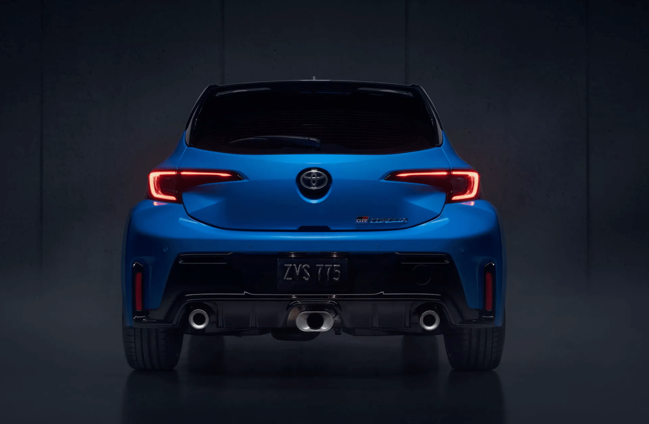 有钱也买不到的三缸卡罗拉,全球仅限量 550 辆, 300马力性能"小钢炮"