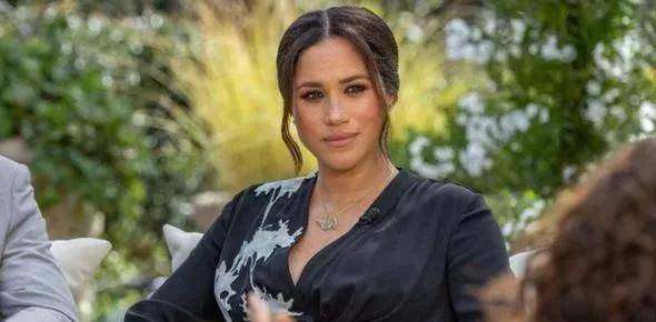 也许梅根·马克尔自己也明白自己现在的实力已经非常雄厚,她可能觉得