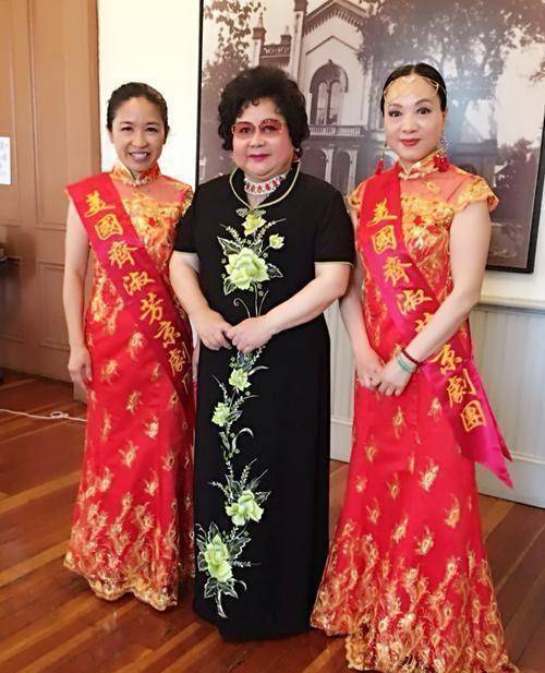 齐淑芳的前任丈夫龚国泰老师曾经回忆过这些人早就认为在国外刷碗都