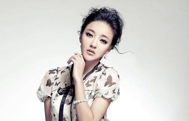 刘雨欣回应自杀!