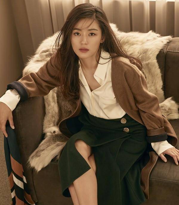 全智贤《王国2》回眸真的太有味道了,神秘身份让人好奇!