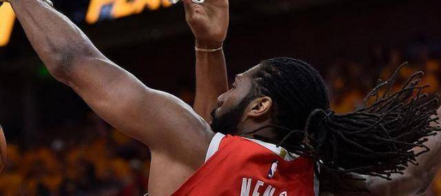 不过火箭球员内内的一番话让火箭球迷重拾信心,这跟年龄关系不大.