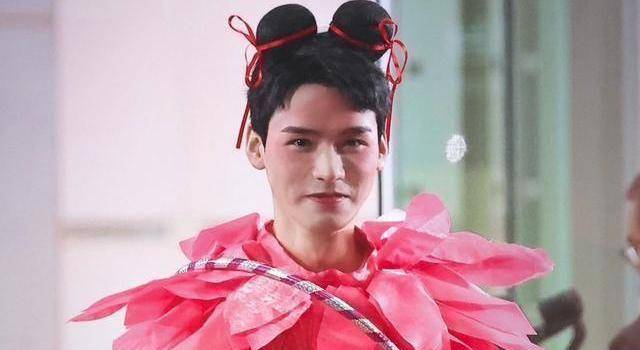 龚俊是去录百变大咖秀吗?cosplay哪吒大喊:叫我高冷男神!