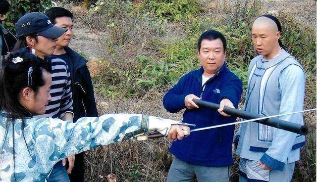 他每年都会写长文思念师兄林正英!常被错认元彪,62岁仍受关注_孟海_时