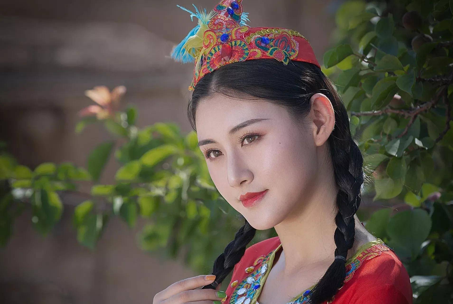 混血女孩:维吾尔族妈妈和远距离汉族爸爸,虽然收集少,留下多,但爱却