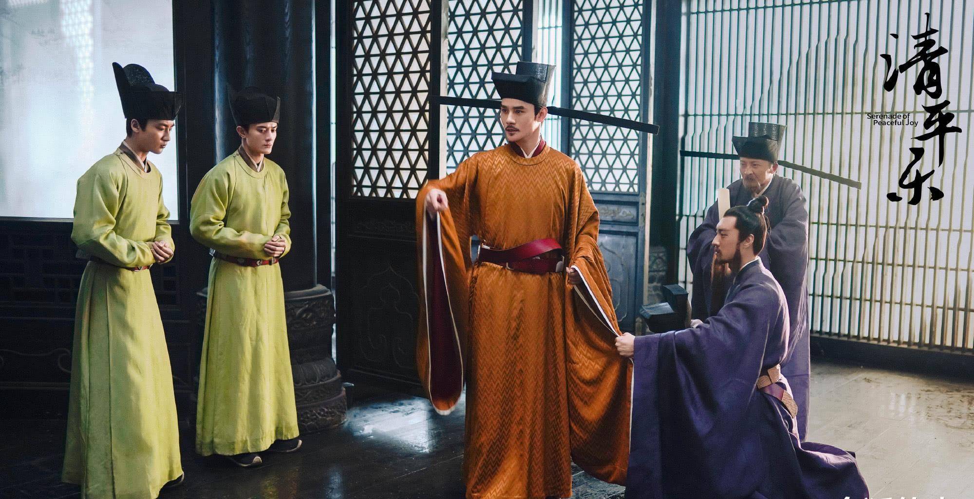 这点不像孔笙和其它正午导演,反倒有些像张永新