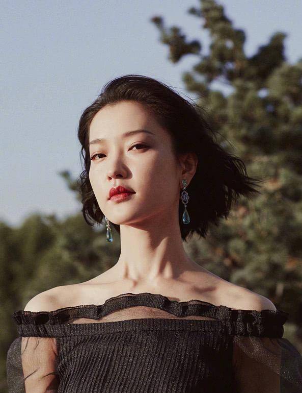 圣诞档期三部电影女主:杜鹃被带偏,柳岩只负责美就好_票房_评分_豆瓣