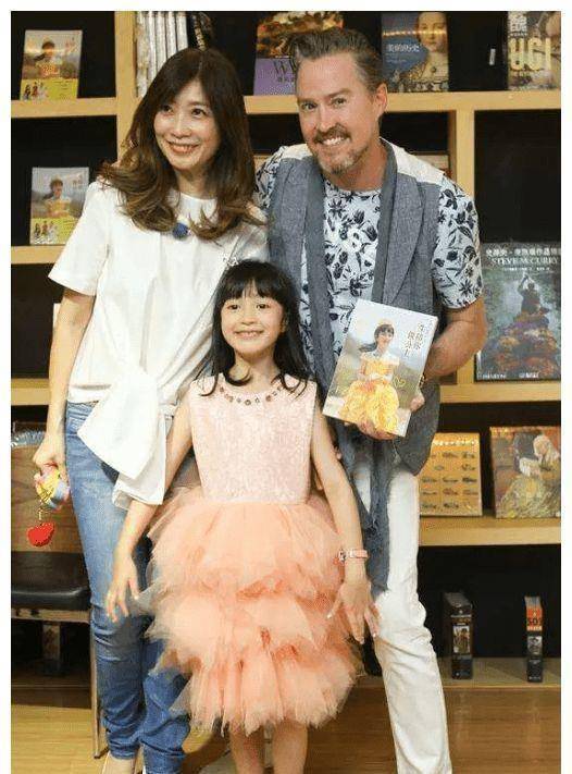 夏天_黄嘉千_夏克